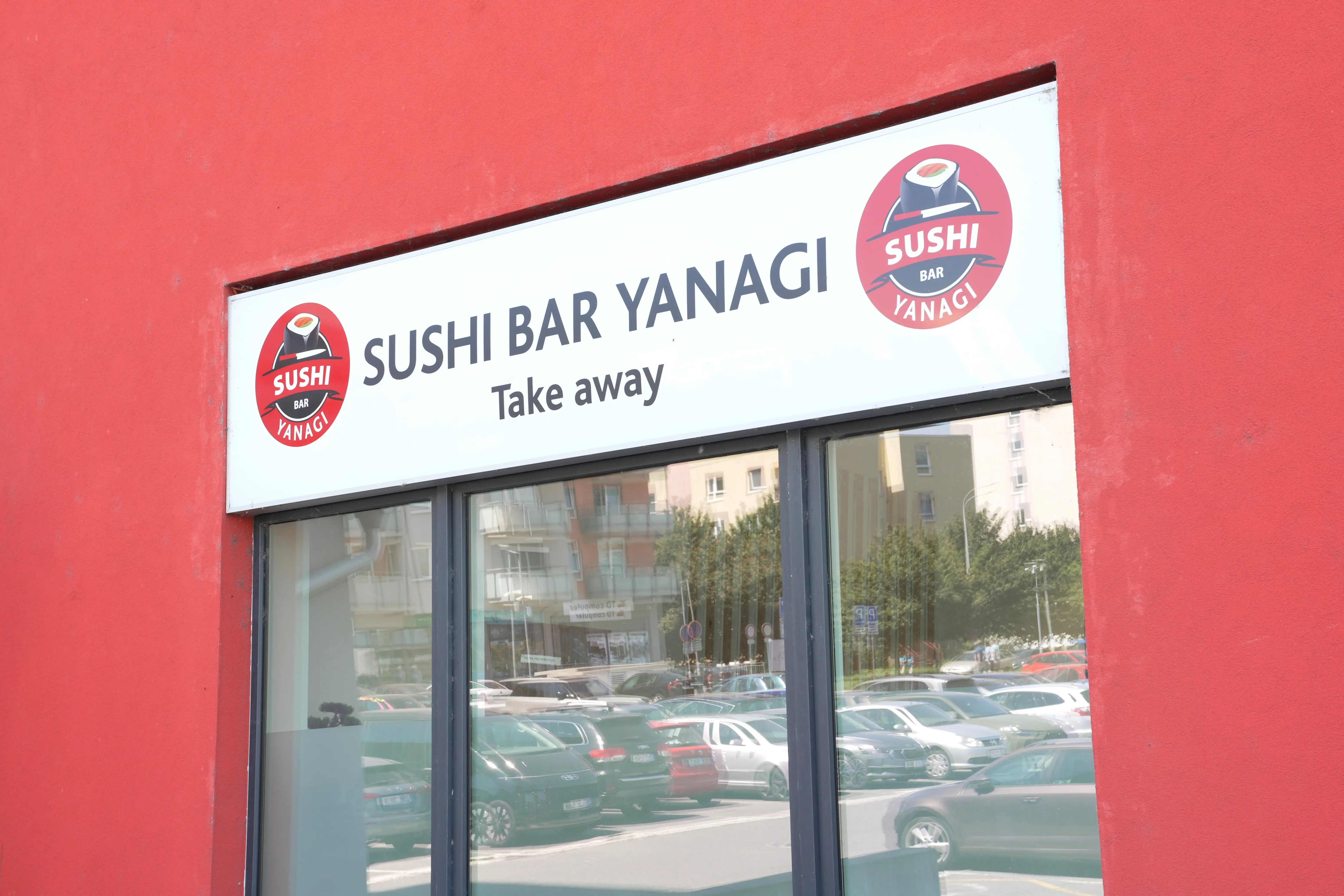 sushi-bar-yanagi-kam-zajit-olomouc (3).webp